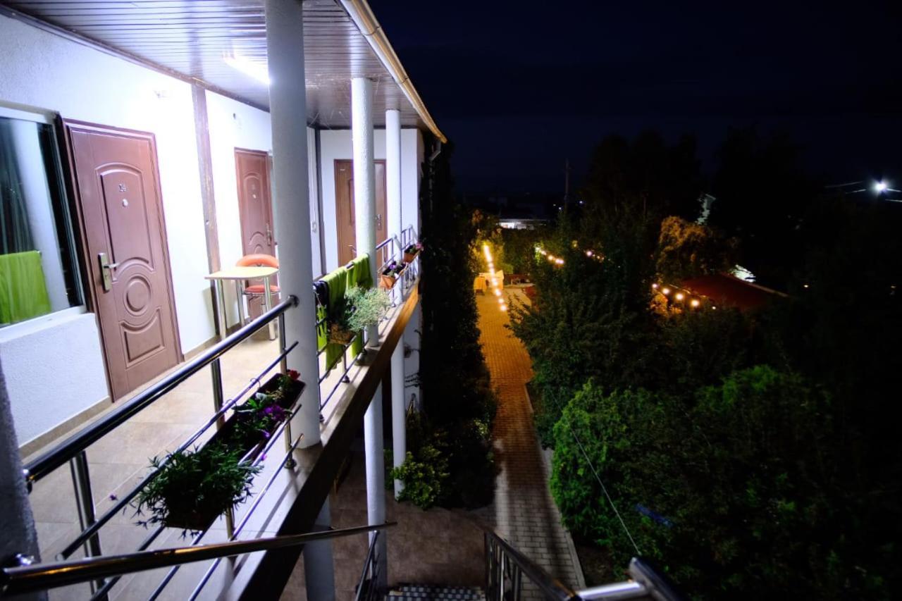 Hotel В Гостях На Иссык-Куле Tscholponata Exterior foto